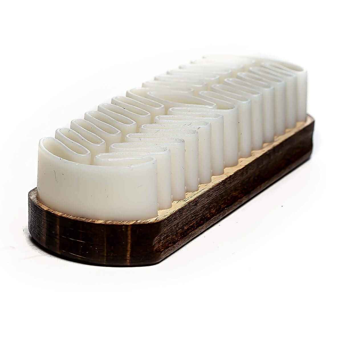 Collonil Velours-Boy Beechwood Crepe Brush